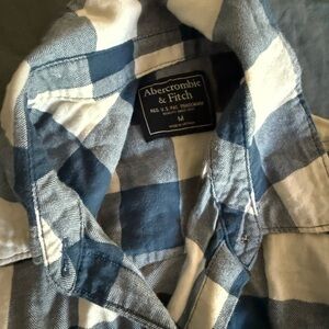Rarely worn- Abercrombie & Fitch Blue Plaid Shirt